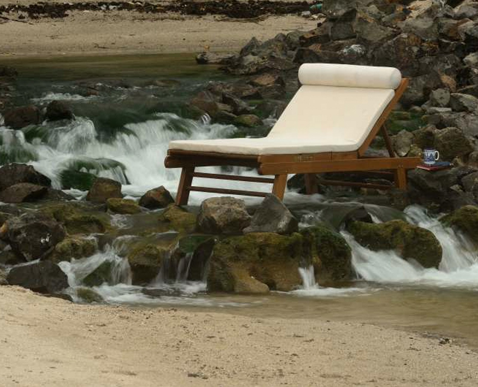 Gaia Pool Lounger Gaia Pool Lounger